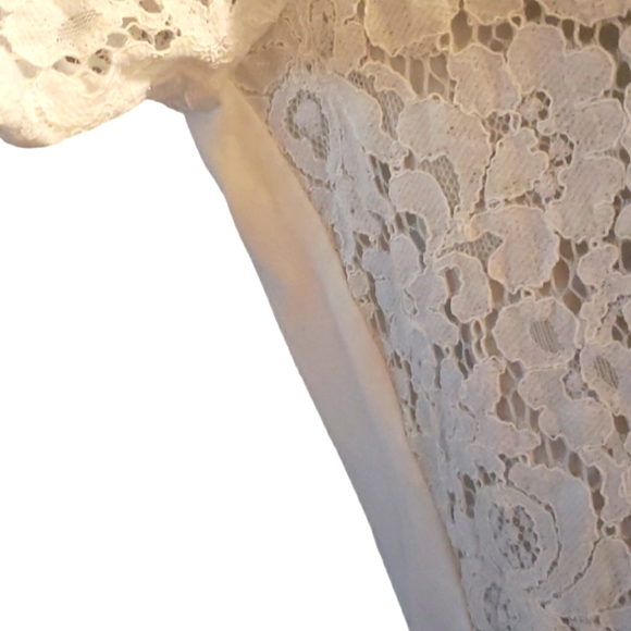 New White Market&Spruce Cold Shoulder Lace Blouse - Picture 4 of 6